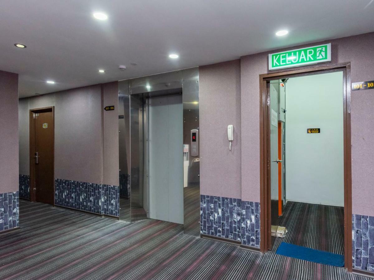 Remember Hotel Bukit Gambir Kültér fotó