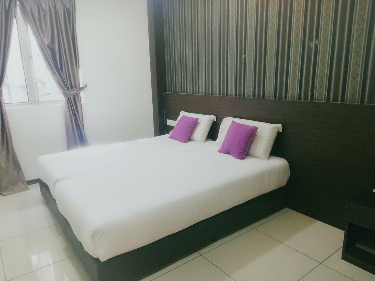 Remember Hotel Bukit Gambir Kültér fotó